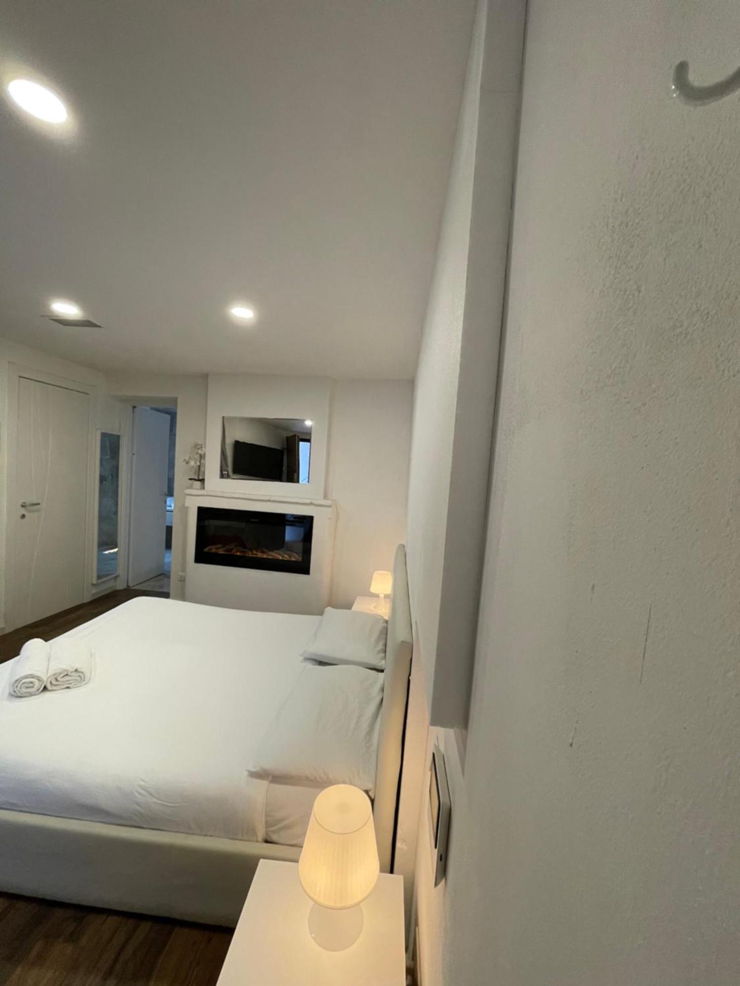 Apartament Luxury 1 Al Duomo Di Parma Zewnętrze zdjęcie